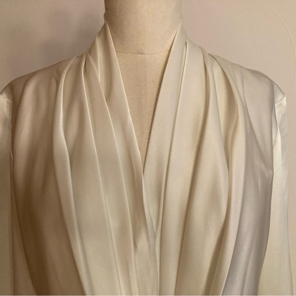 JH Collectibles The Date Ivory Satin Blouse - Picture 3 of 7